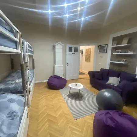 Fg Boutique * Sarajevo